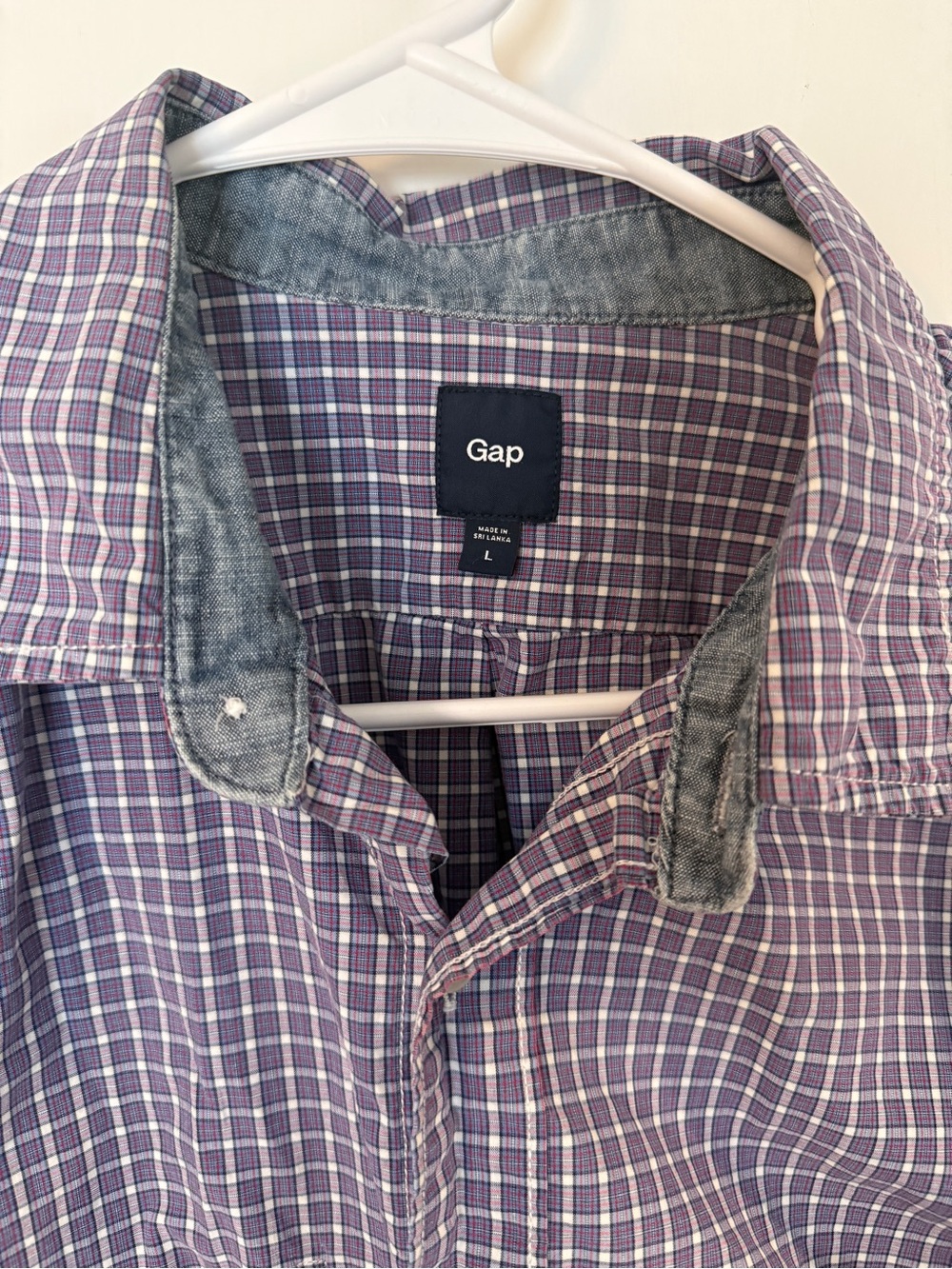 GAP Men’s Lavender and White Plaid Button-Down Shirt